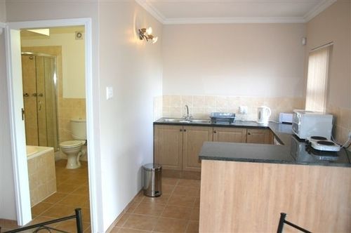 8 Royal Palm B&B Umhlanga Rocks Eksteriør bilde