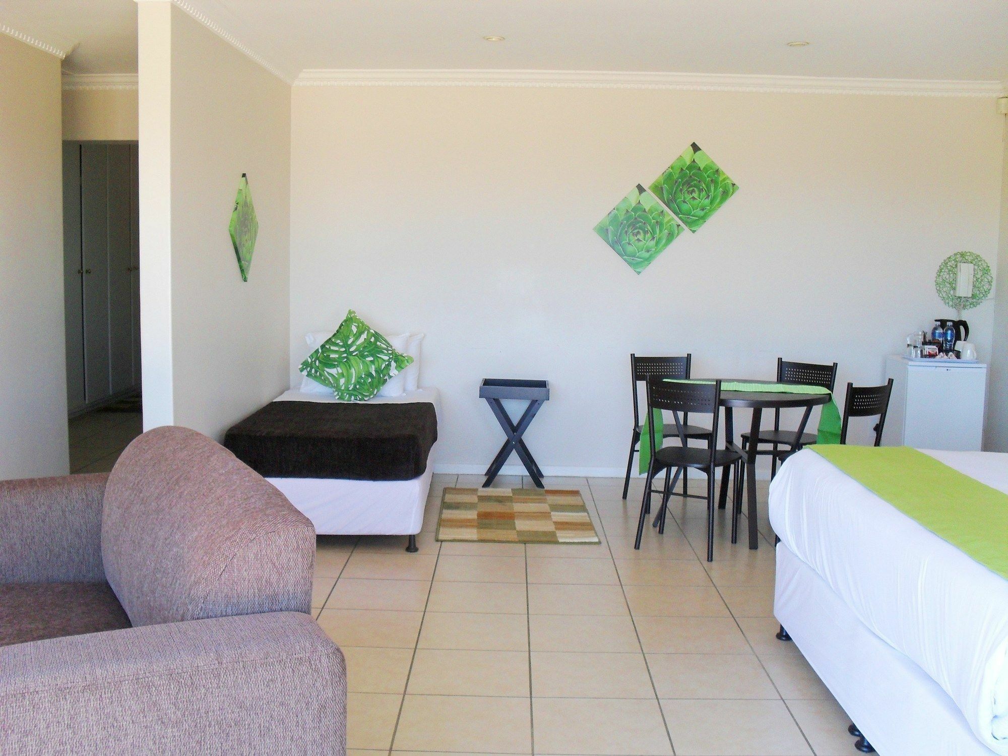8 Royal Palm B&B Umhlanga Rocks Eksteriør bilde
